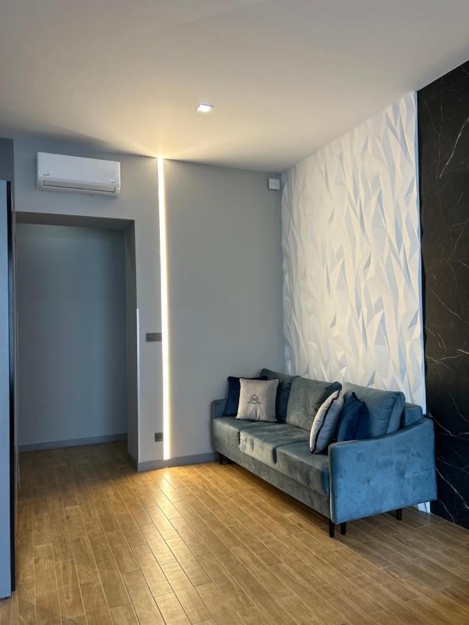 Central Family Boutique Apartments 2 Lviv Eksteriør billede
