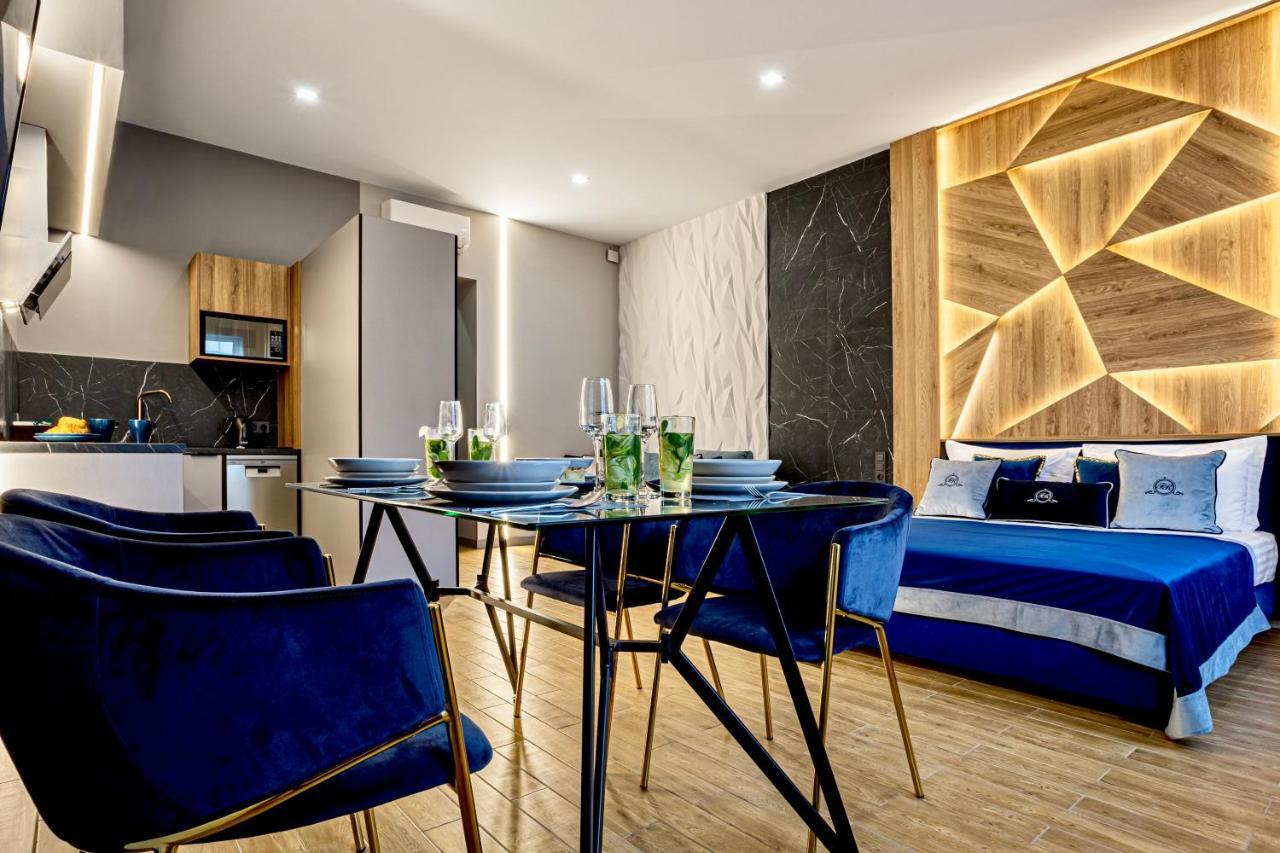 Central Family Boutique Apartments 2 Lviv Eksteriør billede